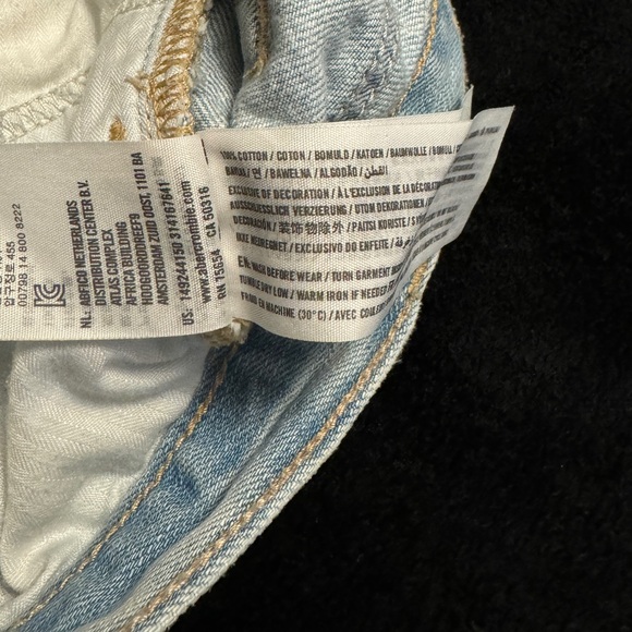 A&F High Rise Distressed Shorts - Picture 3 of 7